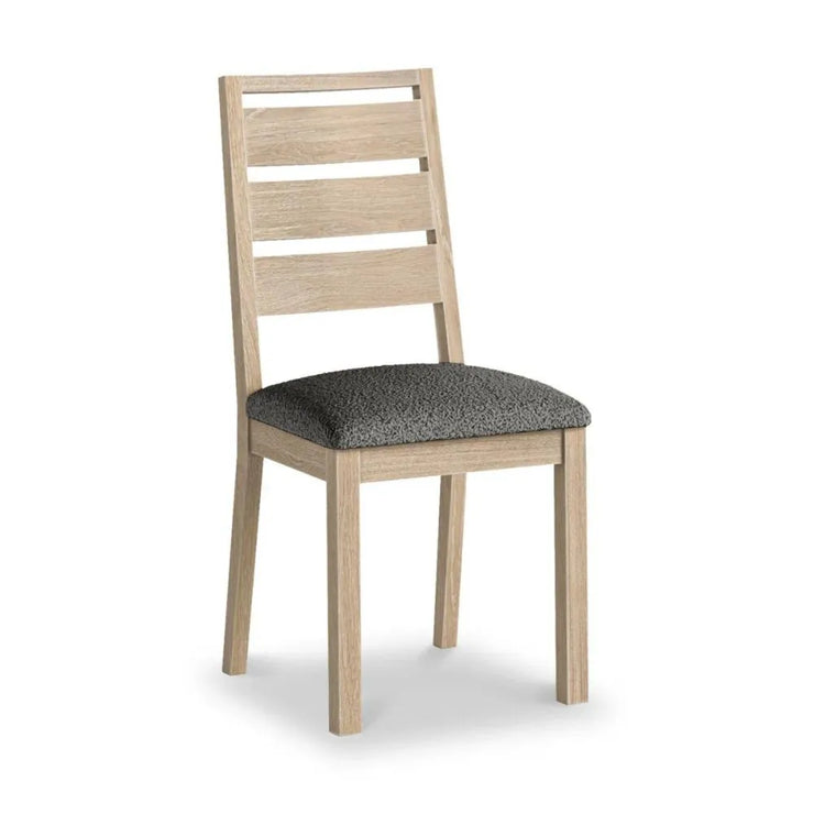 Country - Washed Oak - Chair (Grey Seat Pad)