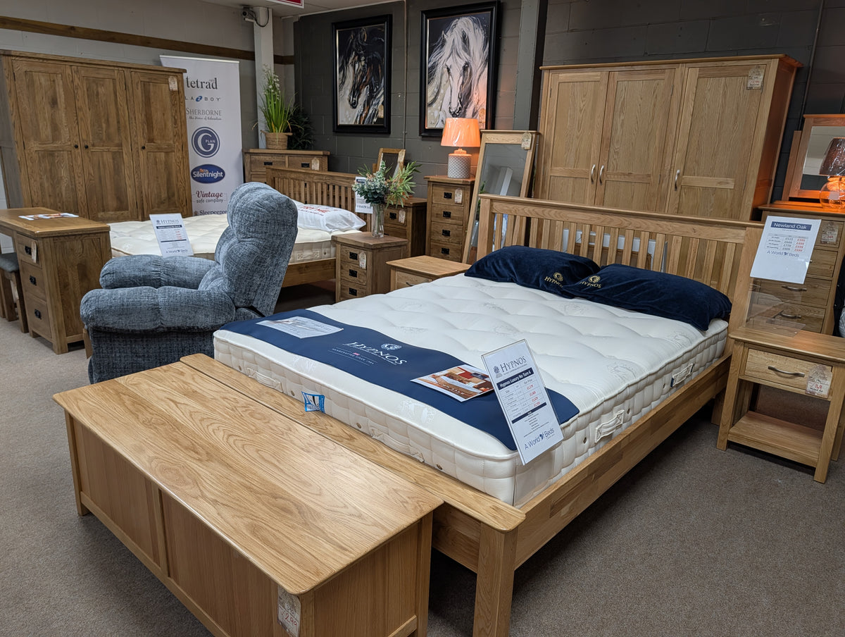 Newland Oak Bedroom
