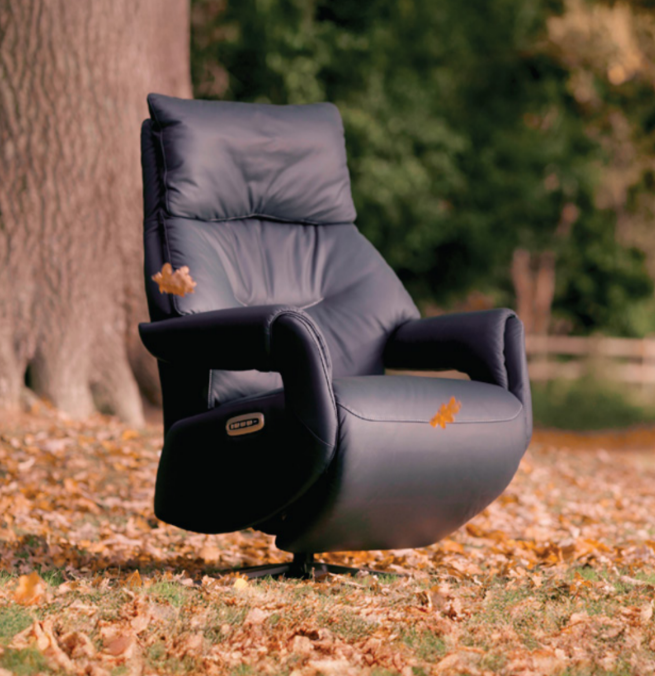 'Laid Back' Lounging