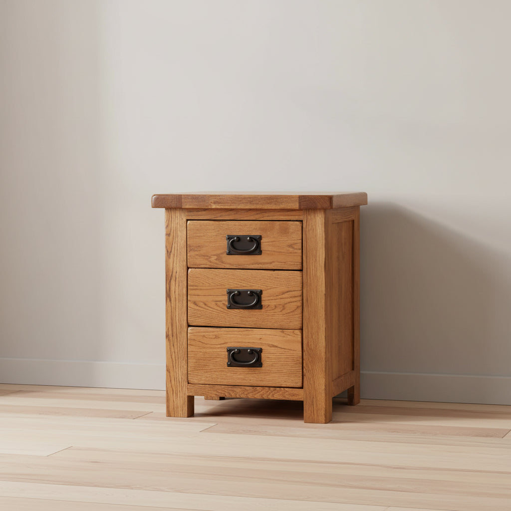 Deluxe Rustic Oak Bedroom